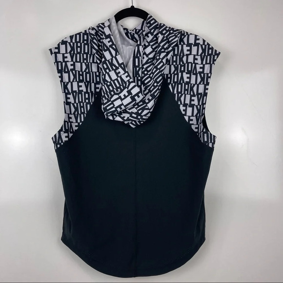 NEW Oakley High Tides Woven Sleeveless Hooded Work Out PerformanceTop Size XS - Picture 2 of 10